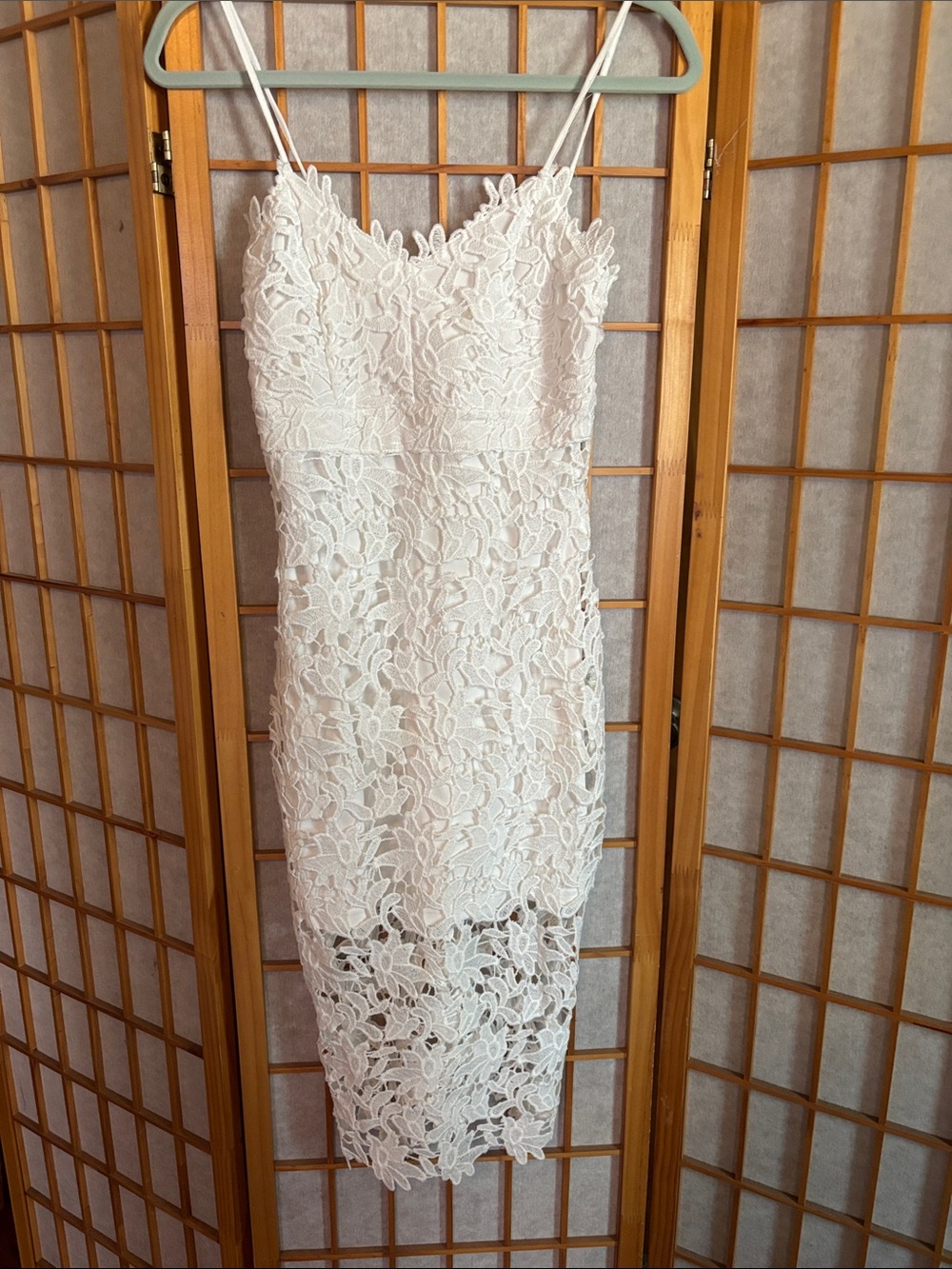 Charlotte Russe White Lace Spaghetti-Strap Midi Dress